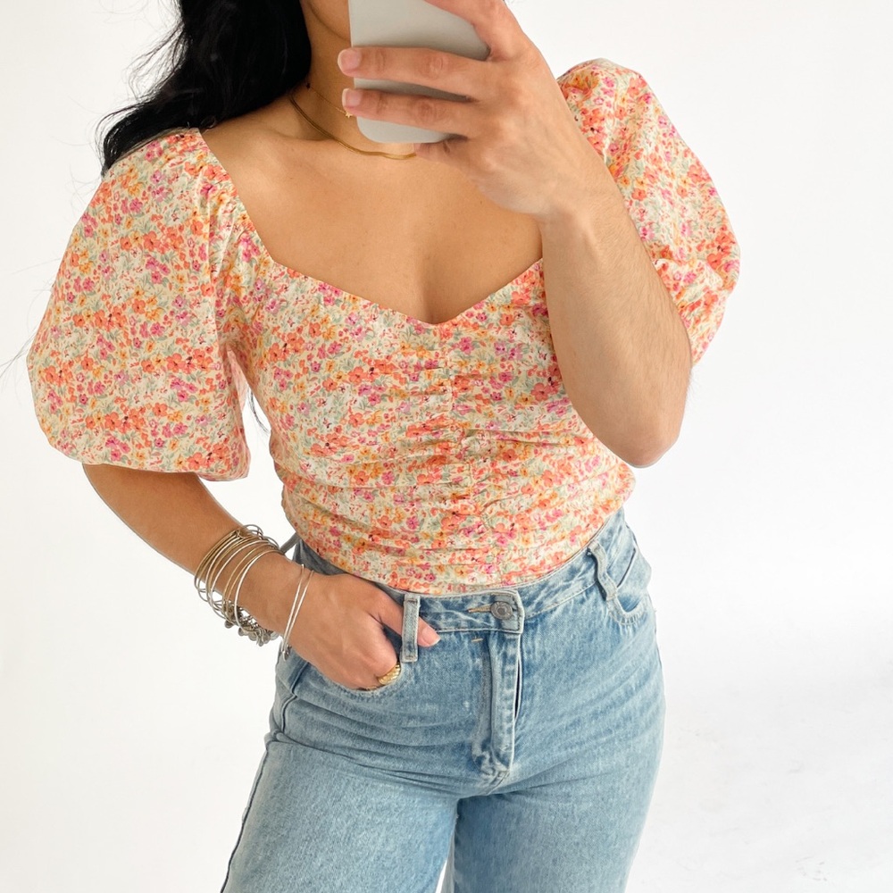 LUSH Butter Yellow Floral Puff Sleeve Top